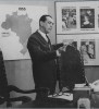 Juscelino Kubitsheck expõe o Plano de Metas. Rio de Janeiro, 1956. Arquivo Público do Estado de São Paulo/Última Hora.