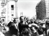 Juscelino Kubitsheck e João Goulart são aclamados no dia da posse na presidência e vice-presidência da República. Rio de Janeiro, 31 de janeiro de 1956. Arquivo Nacional.